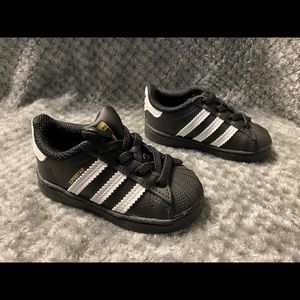 Adidas Superstar-Toddler 5K- worn once